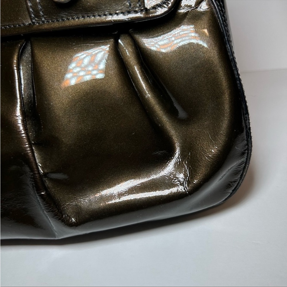 Authentic Fendi patent leather brown B-Bag - Picture 5 of 15
